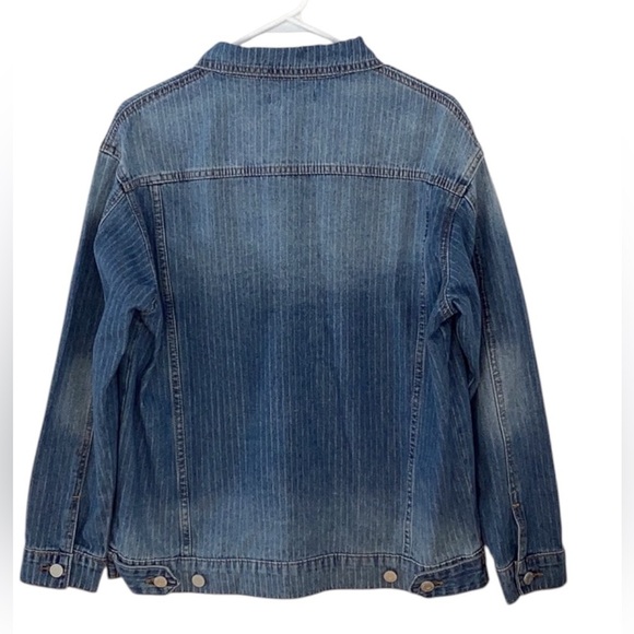 Sincerely Jules NWT WOMENS Washed  Blue Denim Jacket Medium - Picture 2 of 8